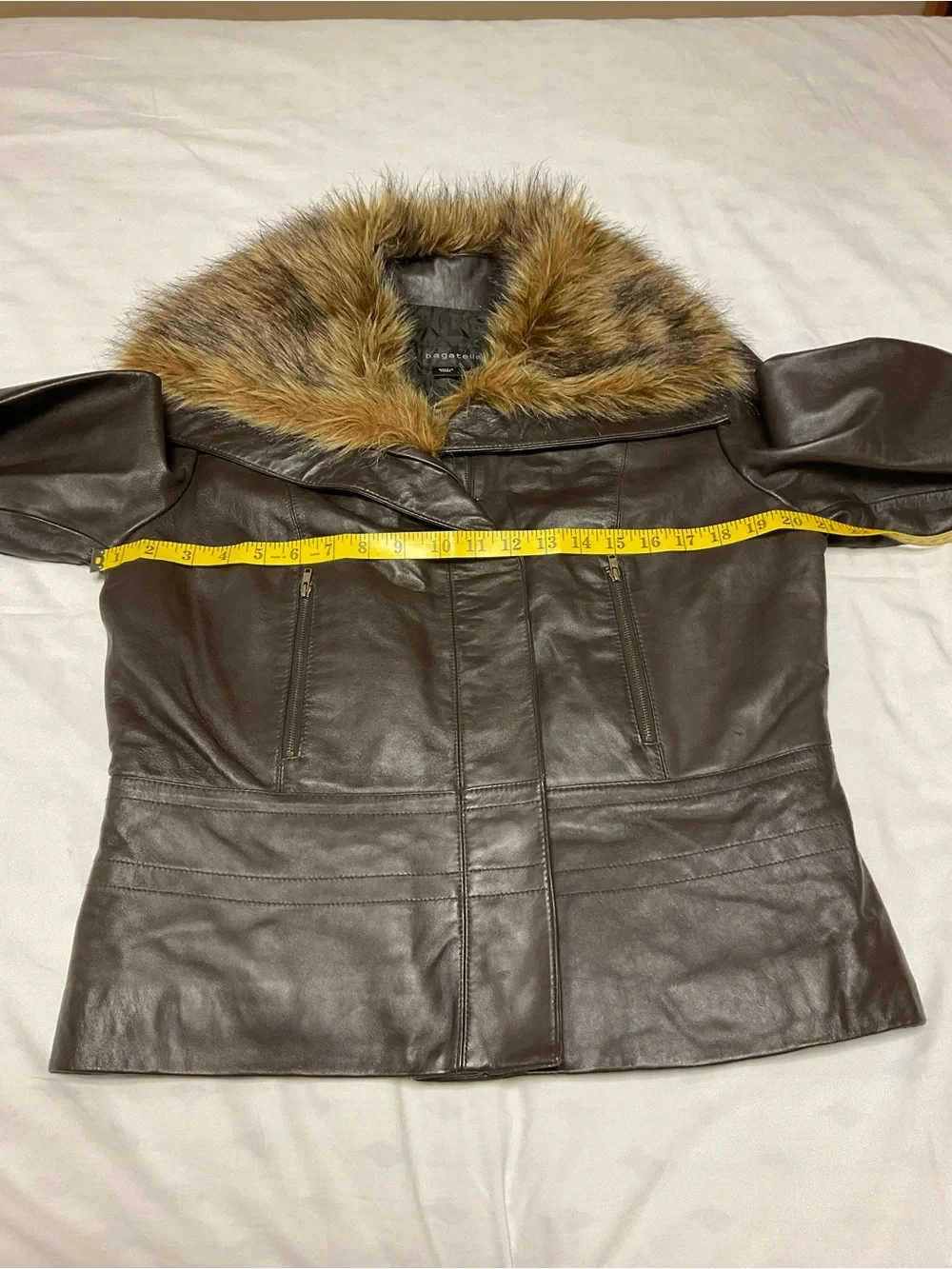 VTG Y2K Bagatelle Brown Genuine Leather Jacket Faux Fur Collar. Size 10